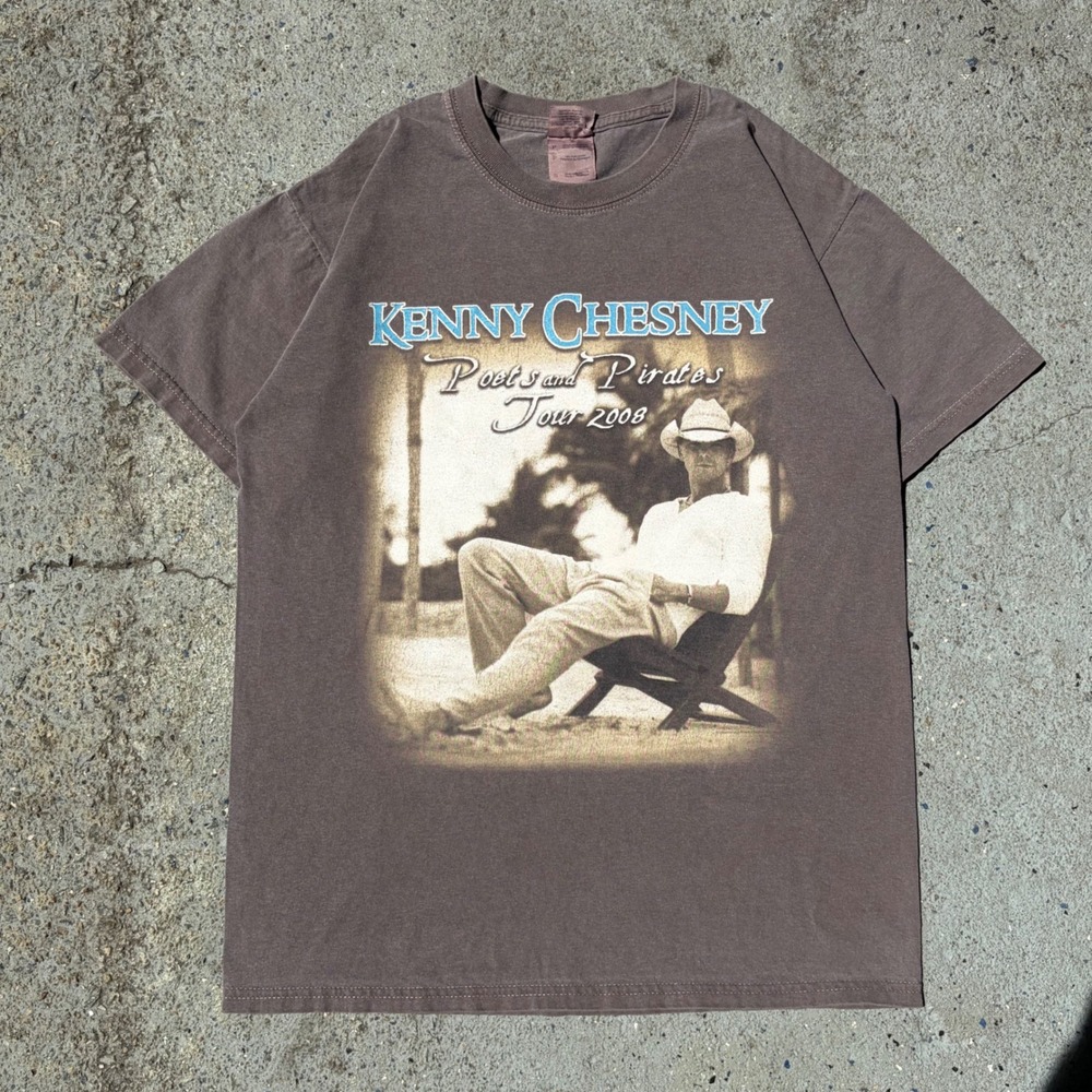 Kenny Chesney Poets and Pirates Tour 2008 Graphic T-Shirt Brown Small
